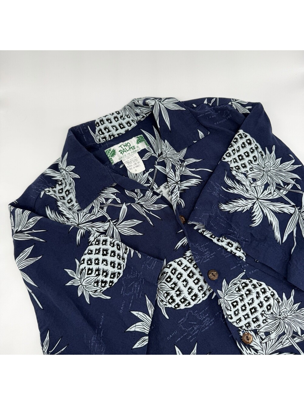 Two Palms Men's Hawaiian Tropical Button-Up Shirt Made in Hawaii S
